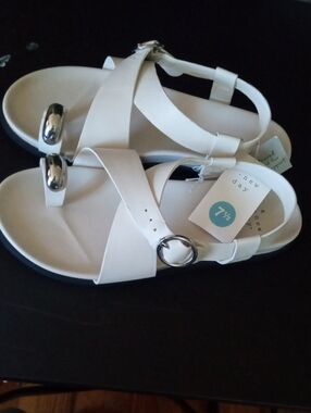 A New Day Penelope Toe-Ring Footbed Sandals 7.5
